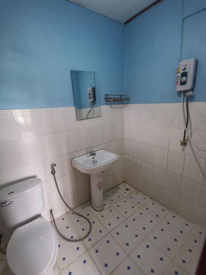 Manilath Guesthouse بان هواياكساي المظهر الخارجي الصورة